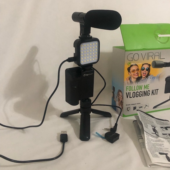 Digipower Other - Go Viral Follow Me Blogging Kit